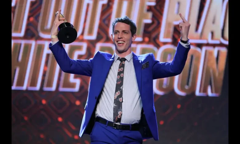 Tony Hinchcliffe: Early Life and Career Beginnings